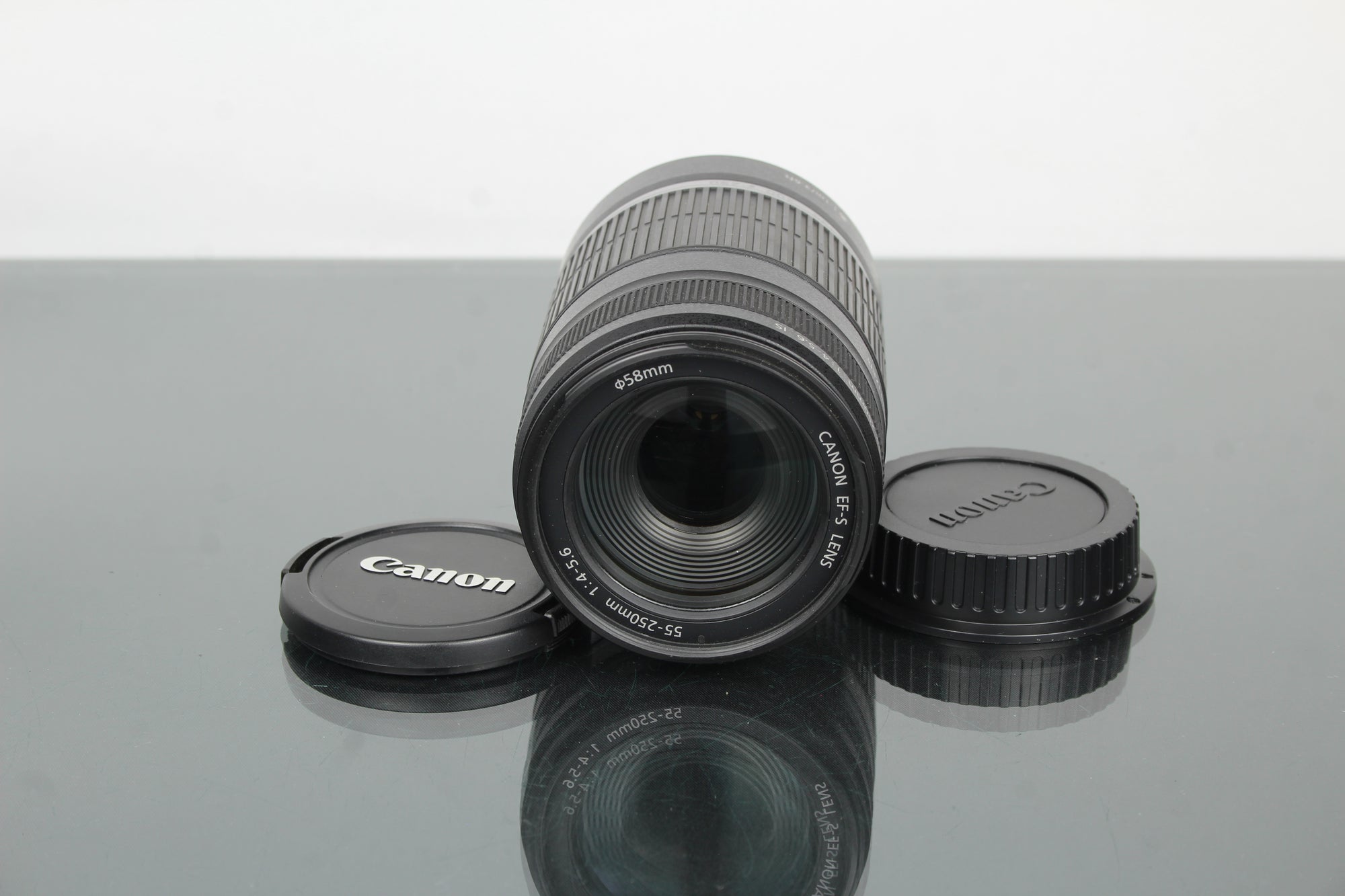 Canon EF-S lens 55-250mm 1:4-5.6