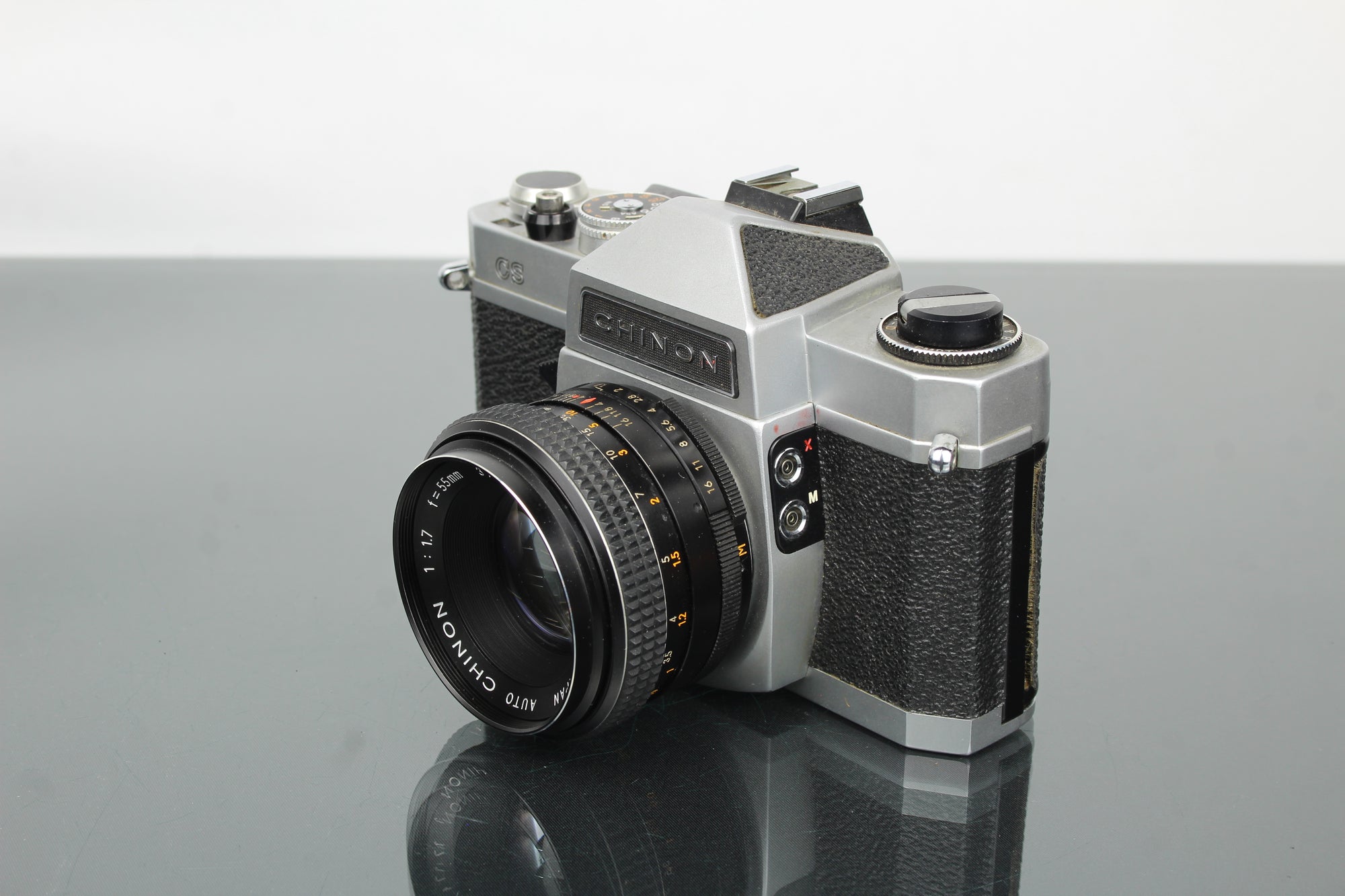 Chinon CS + 55mm 1.7 Chinon-objektiv
