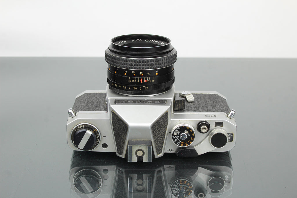Chinon CS + 55mm 1.7 Chinon-objektiv