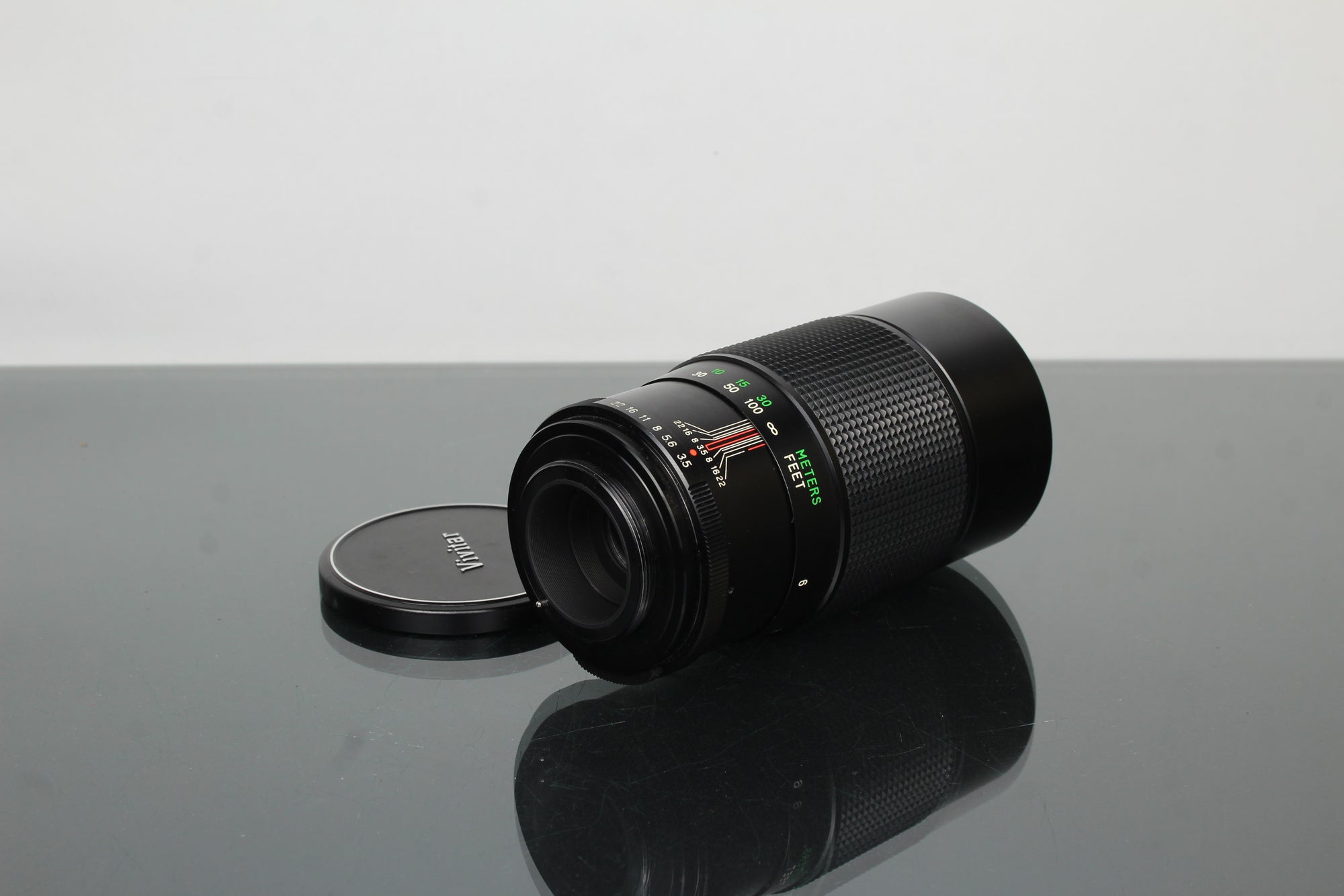 Vivitar Auto Telephoto 200MM 1:3.5 M42 Montering