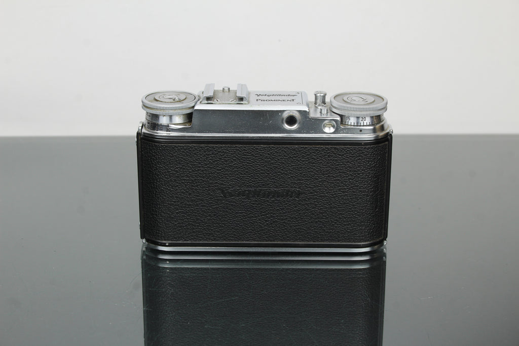 Voigtländer Prominent + 50mm f/1.5 Nokton-objektiv