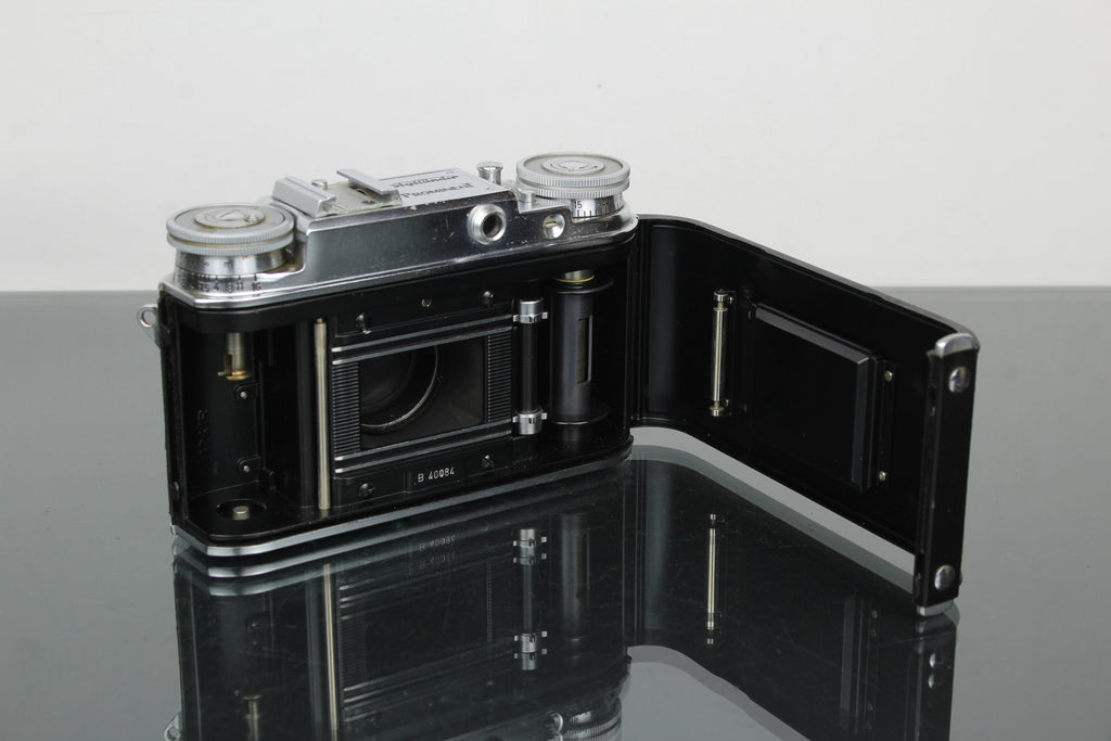 Voigtländer Prominent + 50mm f/1.5 Nokton-objektiv
