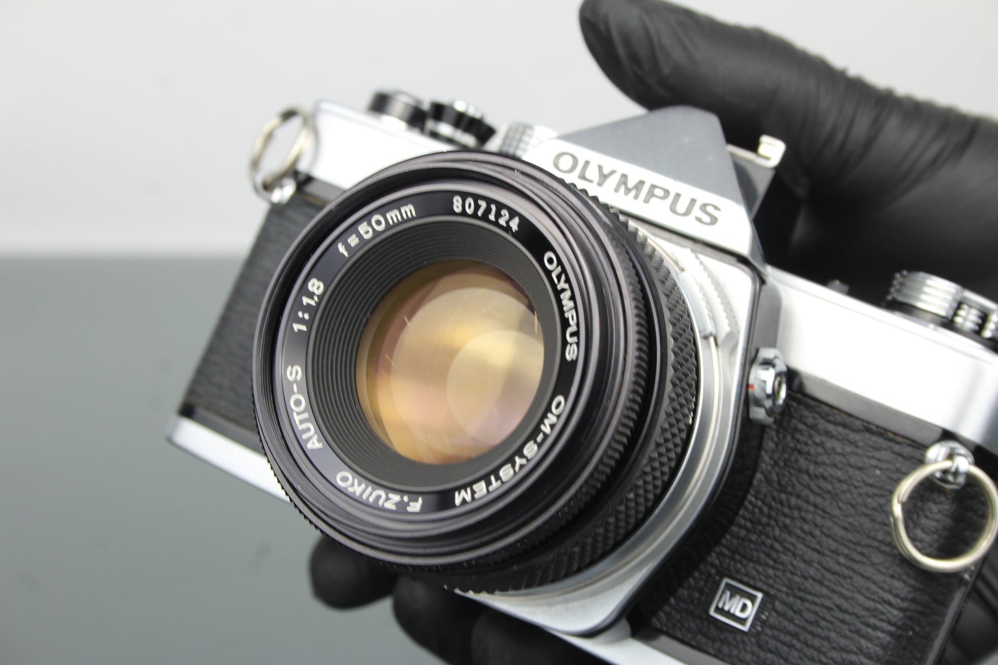 Olympus OM-1 + 50mm 1.8 Olympus-objektiv