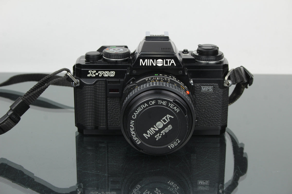 Minolta X-700 + MD 50mm 1:1.7 objektiv