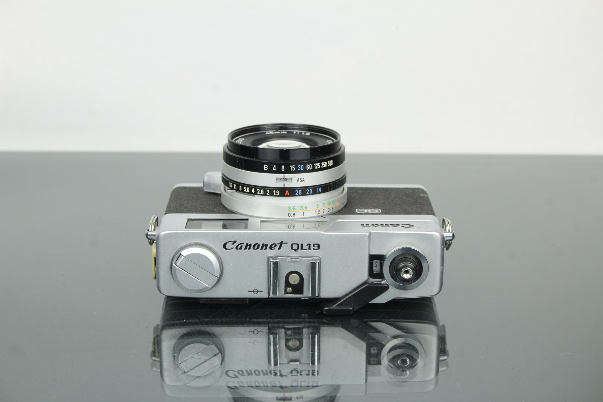 Canon Canonet QL19