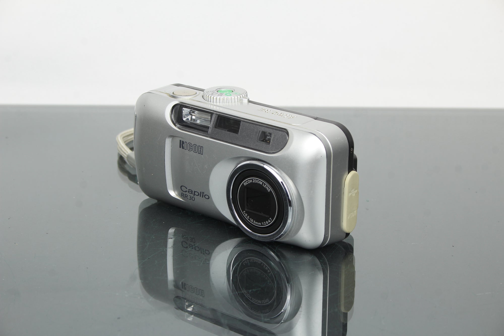 Ricoh Caplio RR30