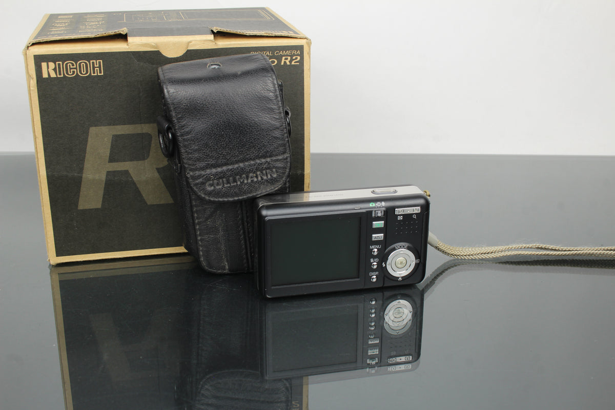 Ricoh Caplio R2