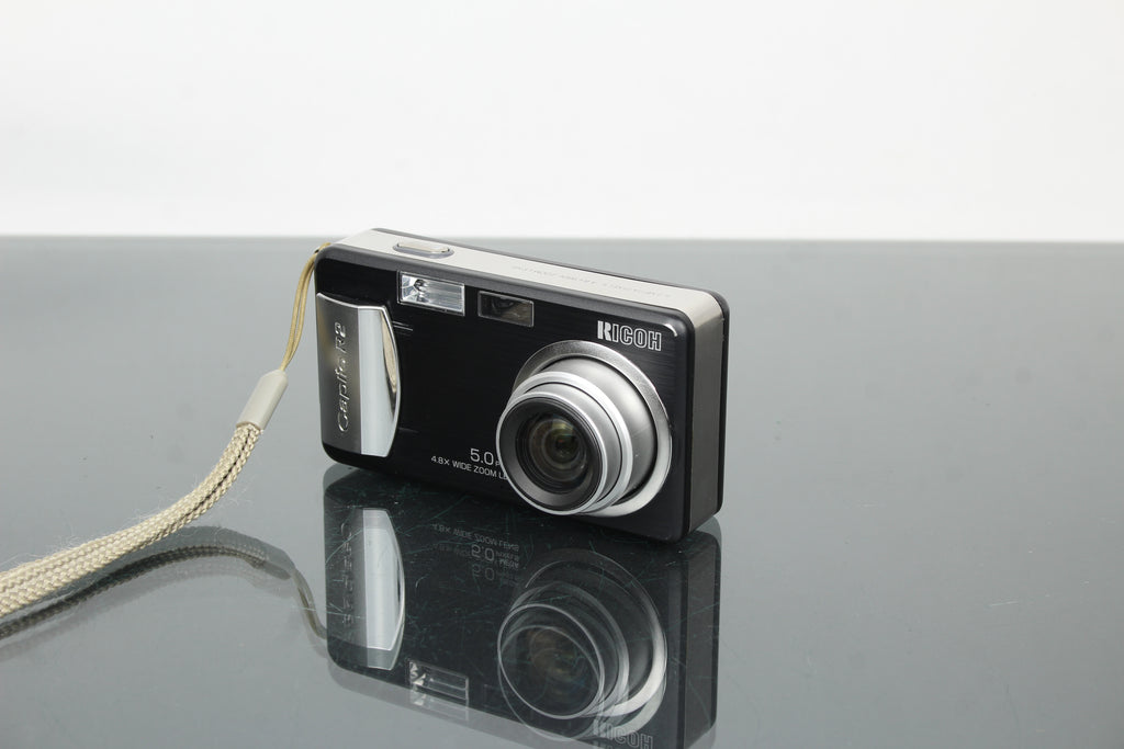 Ricoh Caplio R2