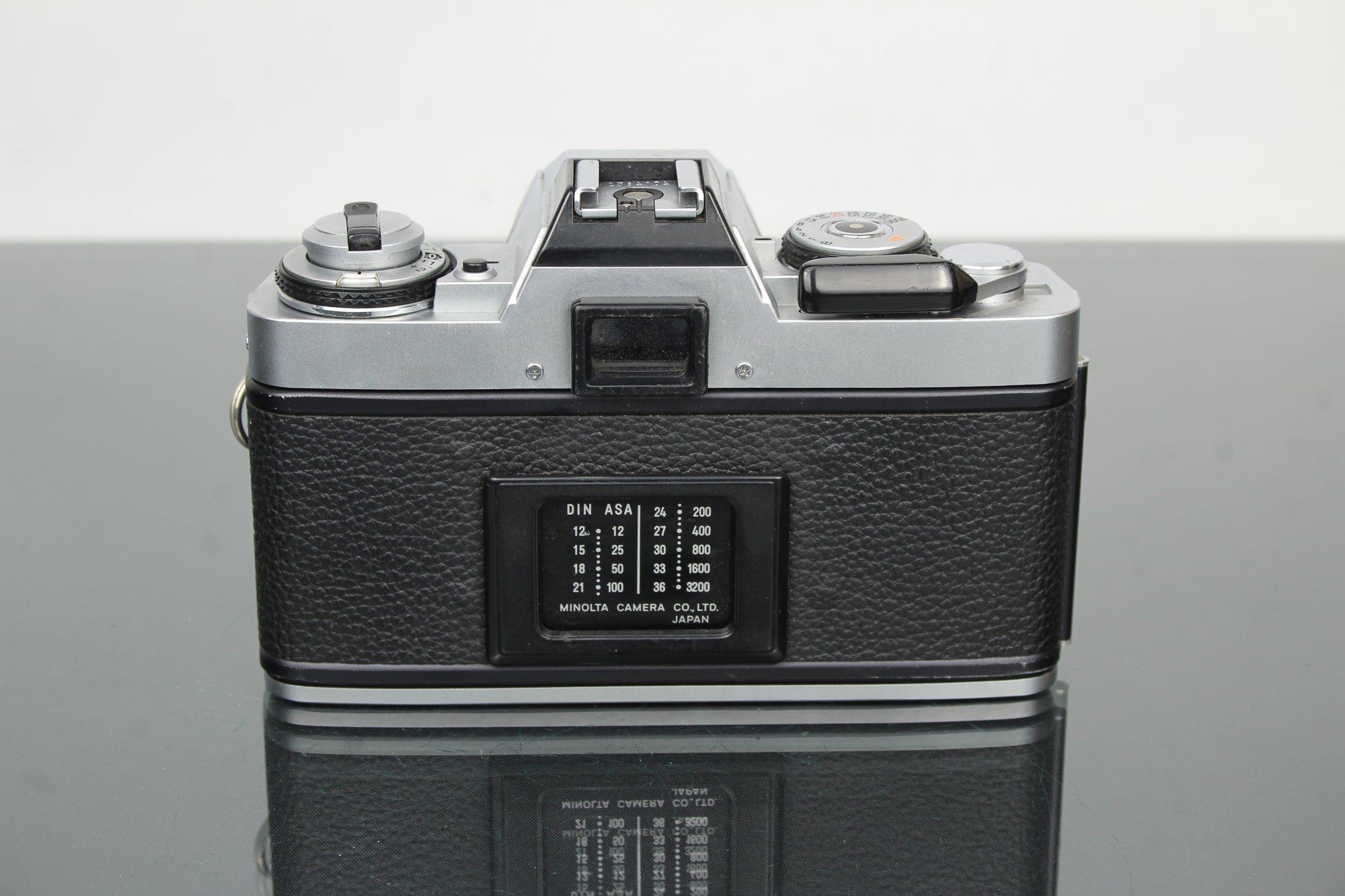 Minolta XG-M + 45mm 1:2 Minolta MD Rokkor-objektiv