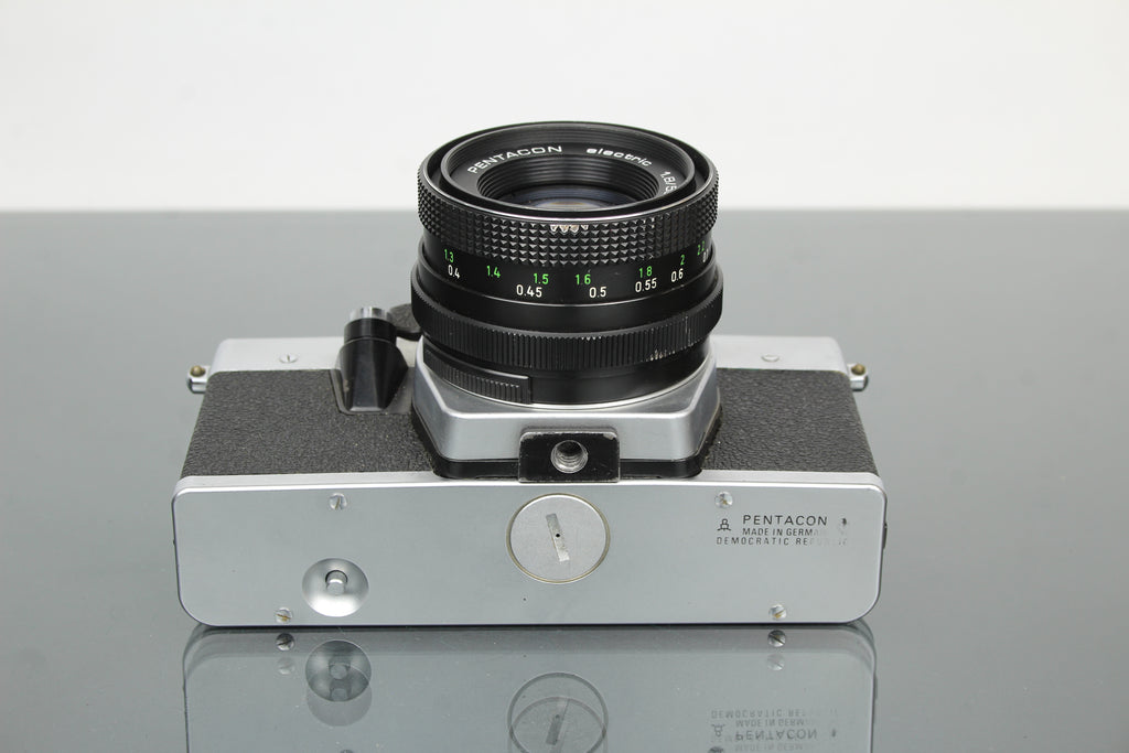 <tc>Praktica</tc> super TL2 + Pentacon elektrisk 50mm 1.8 M42 objektiv