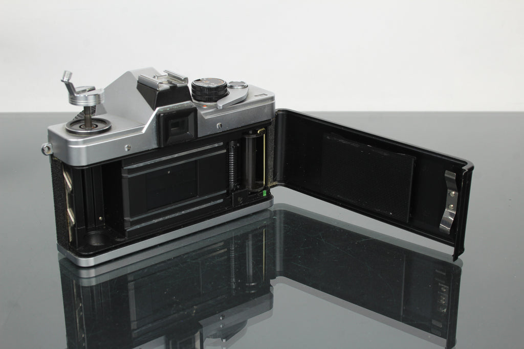 <tc>Praktica</tc> super TL2 + Pentacon elektrisk 50mm 1.8 M42 objektiv