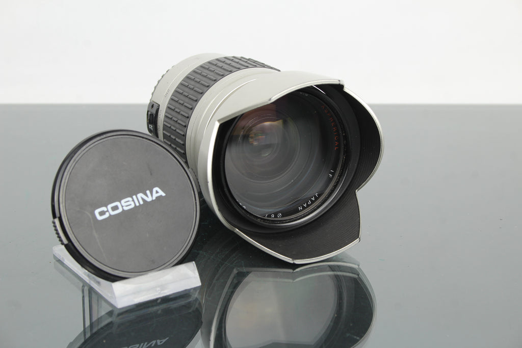 Cosina 28-210mm MC 1:4.2-6.5 Canon EF-fäste