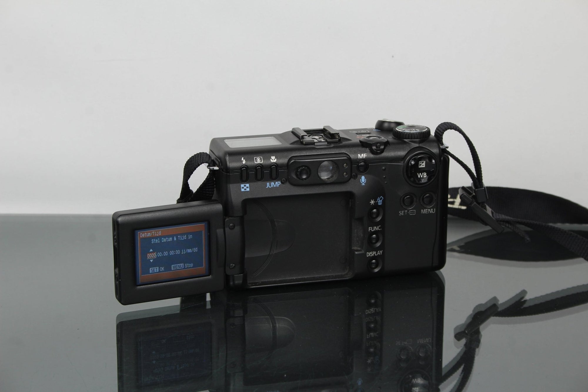 Canon Powershot G5 - Dutch|Thrift