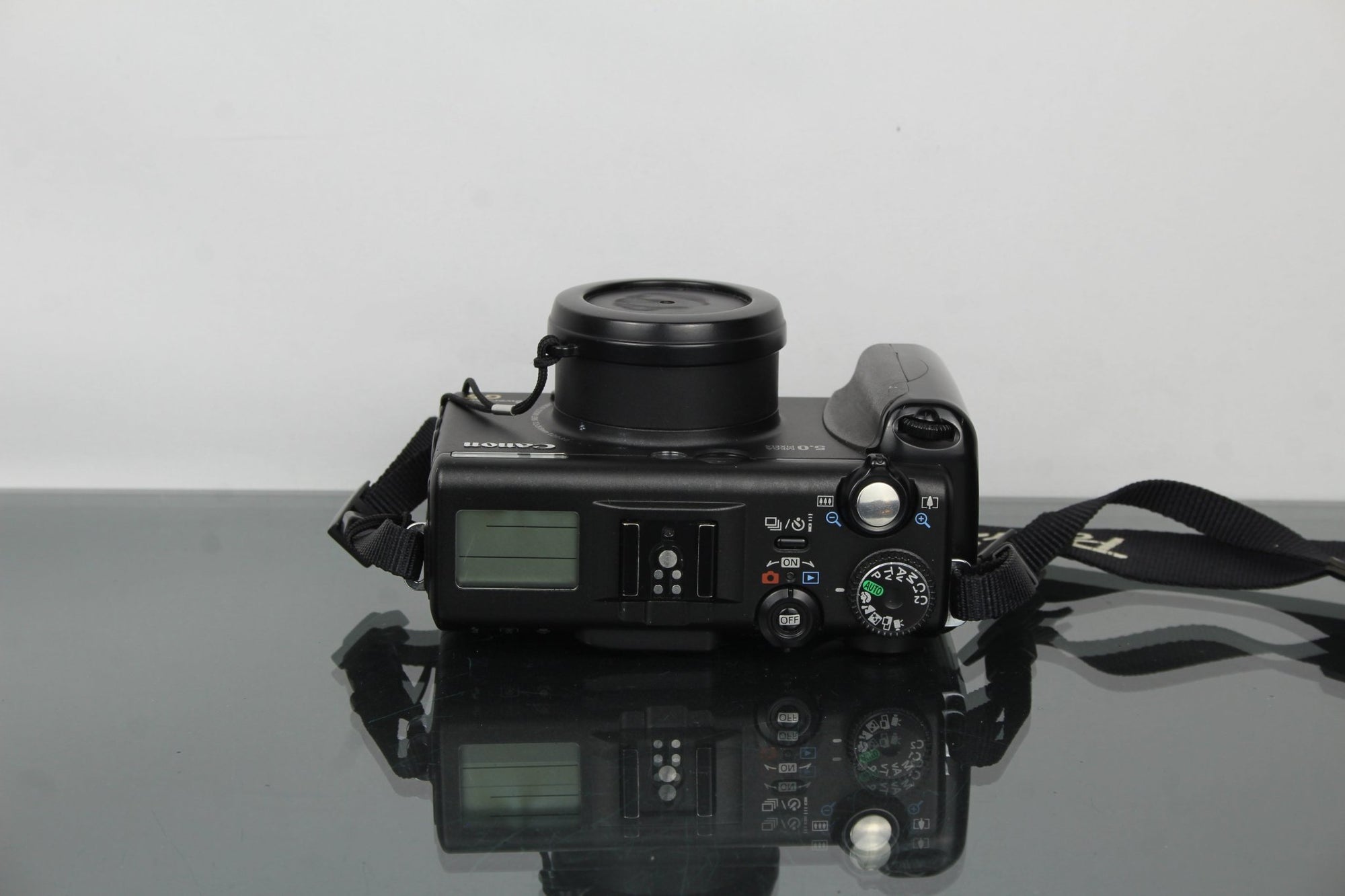 Canon Powershot G5 - Dutch|Thrift