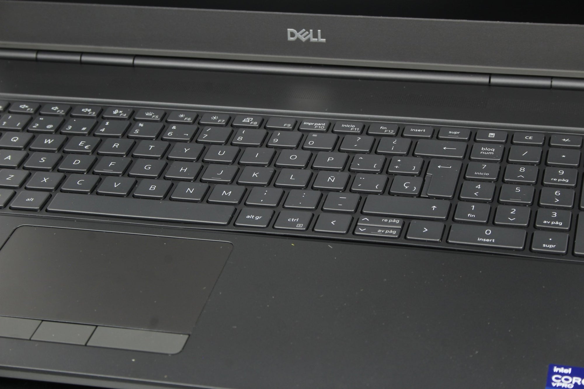 Dell Precision 7760 - 9I 11th generation 16GB RAM 500GB SDD - Attention Qwerty Spanish! - Dutch|Thrift