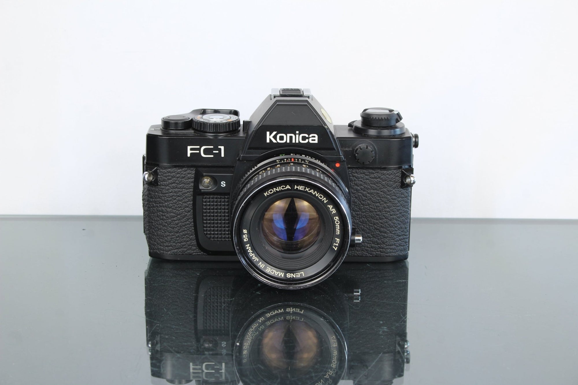Konica FC - 1 + Konica Hexanon 50mm 1:1.7 - Dutch|Thrift