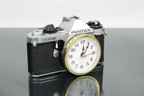 Pentax ME super Custom made Clock - Dutch|Thrift