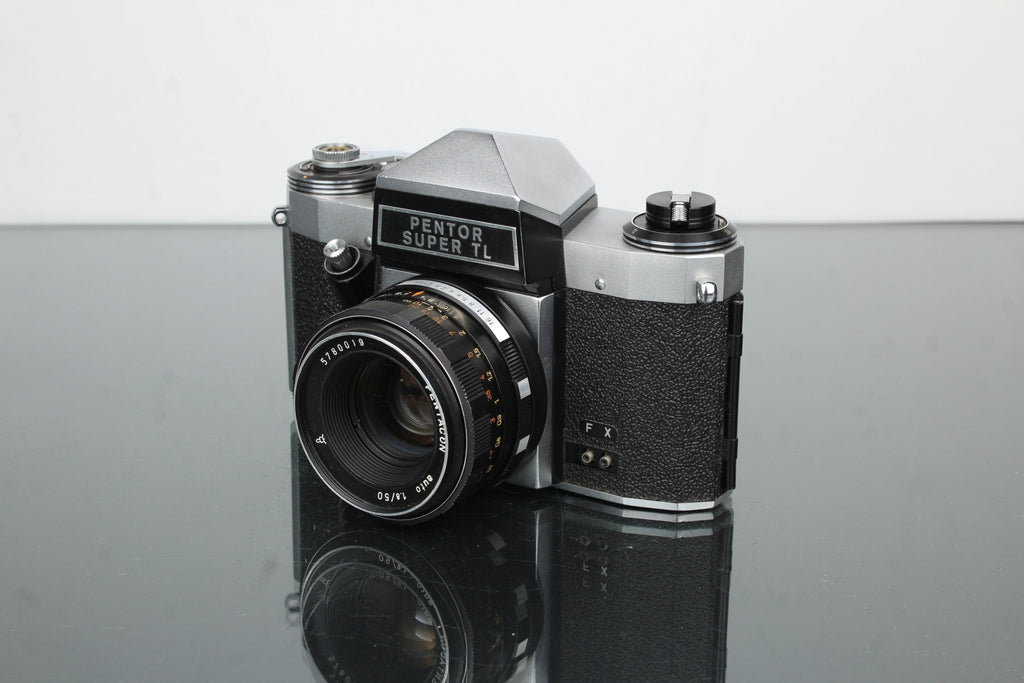 Pentor super tl + pentacon 50mm 1:1.8 - Dutch|Thrift