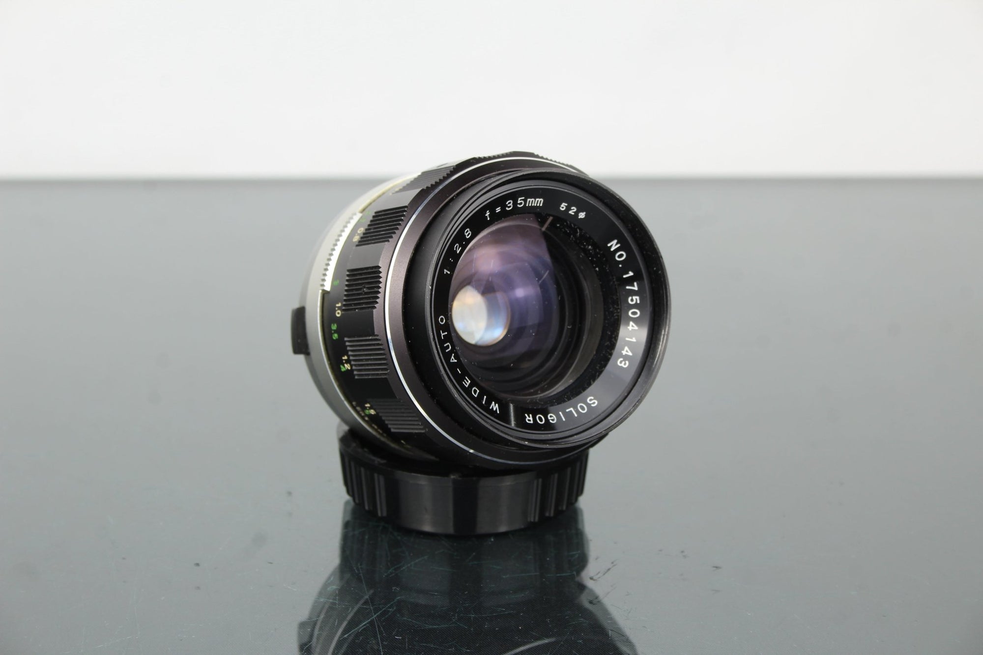Soligor 1:2.8 f=35mm OM mount - Dutch|Thrift