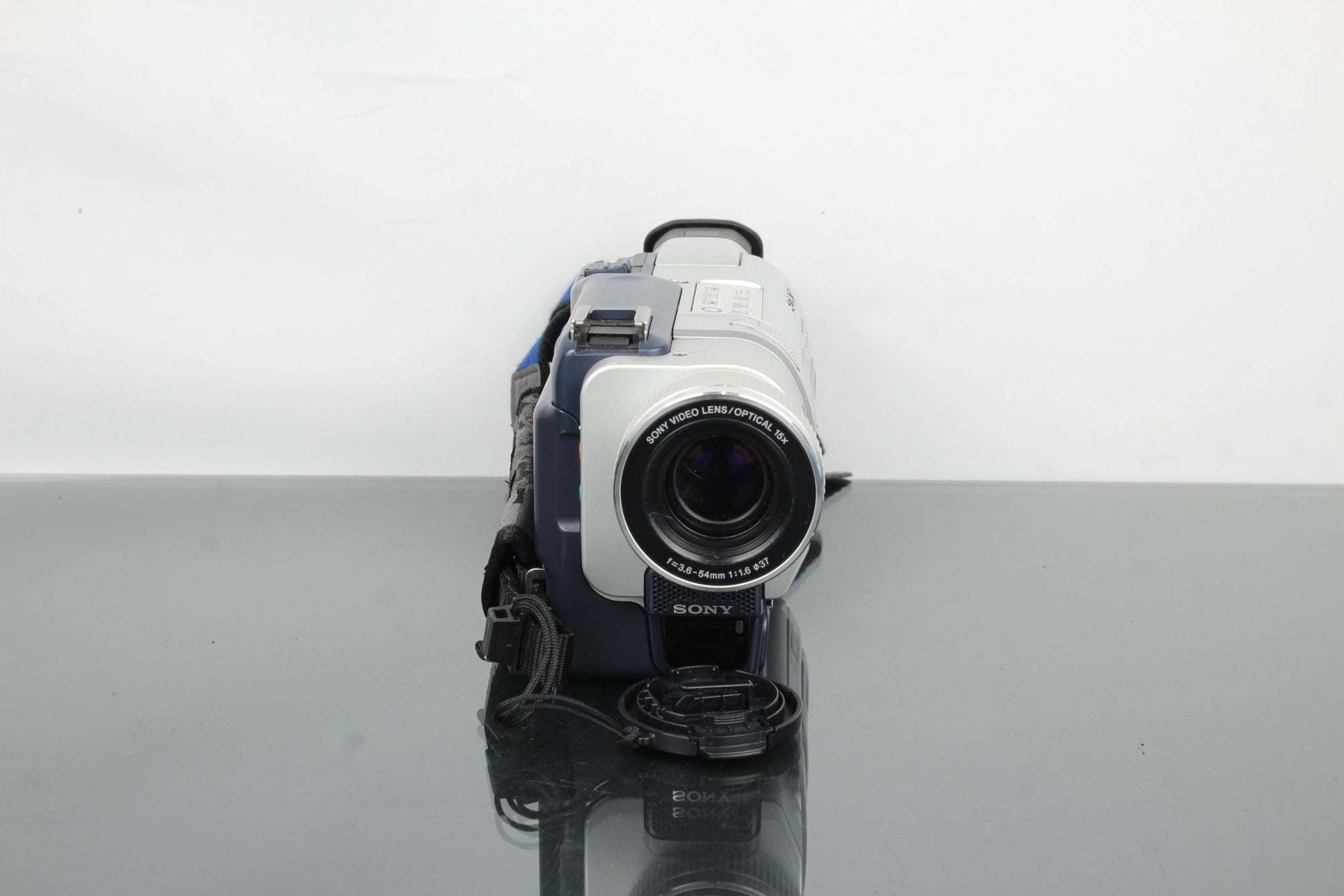 Sony Digital camera DCR - TRV740E PAL Hi8 - Dutch|Thrift