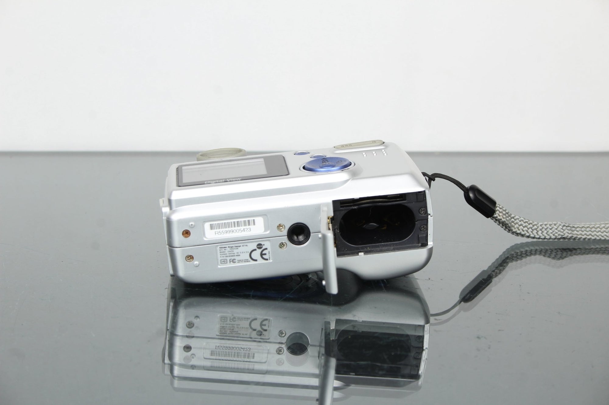 Yakumo Mega - Image 47 SL - Dutch|Thrift